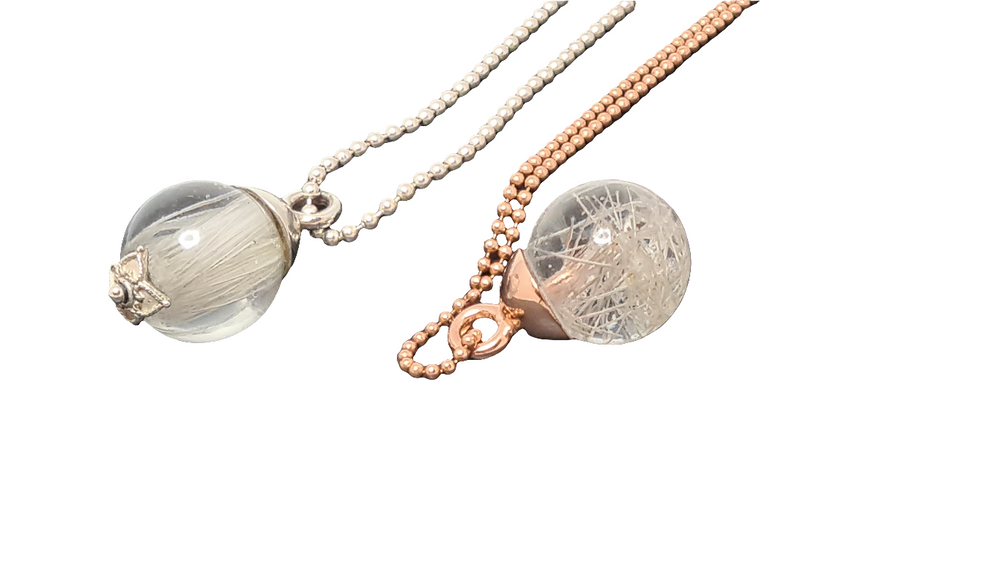 Anhänger aus Epoxy mit Pferdehaar Vergoldet- Gelbgold-rosegold oder Silber- herz