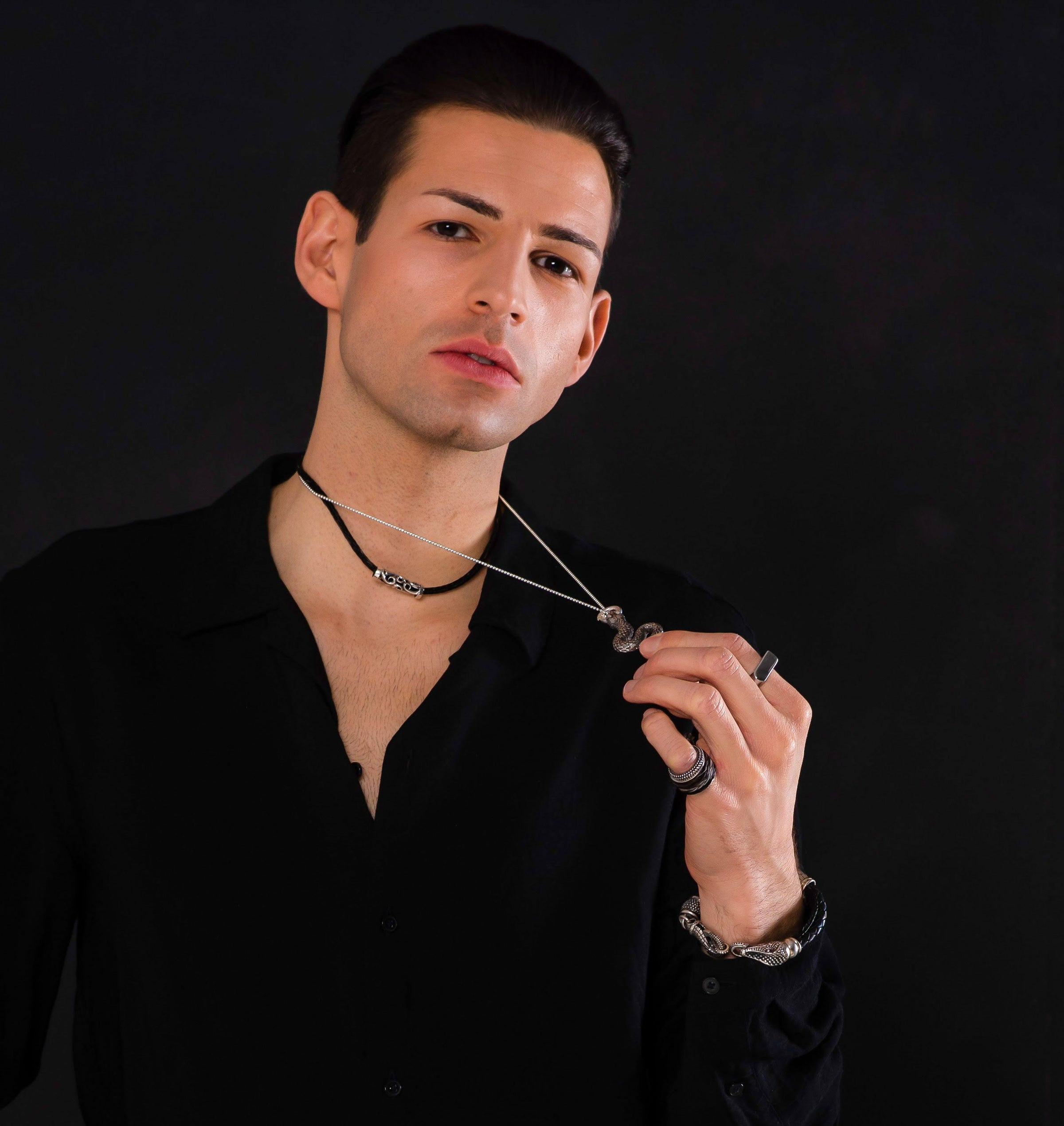 Herrenschmuck aus Pferdehaar von Cavallin Schweiz - handgefertigte Pferdehaarschmuck Armbänder für Herren