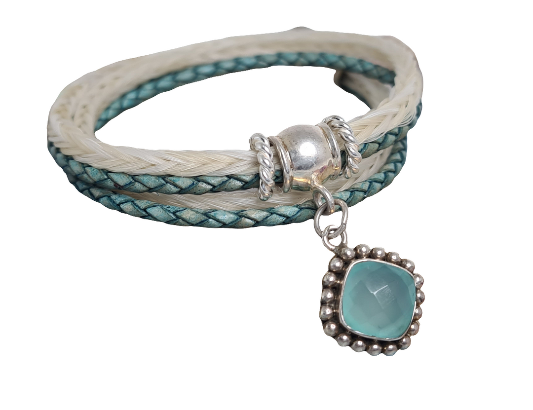 Wickelarmband zweifarbig mit Türkis-Charm