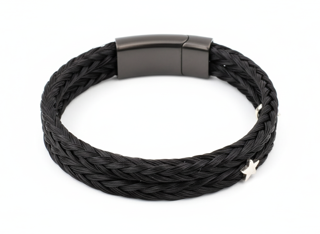 Zeitlose Eleganz in Schwarz - Ihr Pferdehaar-Armband mit Stern