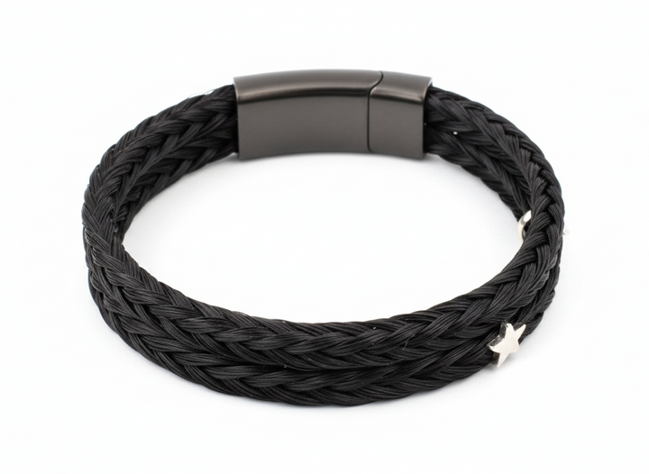 Zeitlose Eleganz in Schwarz - Ihr Pferdehaar-Armband mit Stern